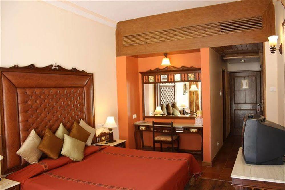Hotel Shingar Regency Manāli Exterior foto